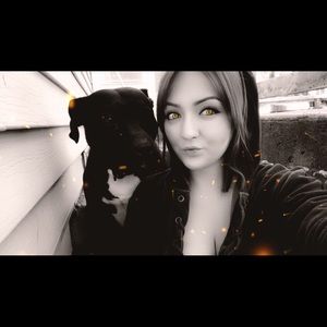 Meet your Posher, Amber